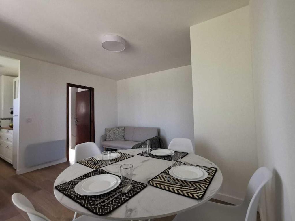 Bas De Villa Au Calme Villeneuve-Loubet Eksteriør billede